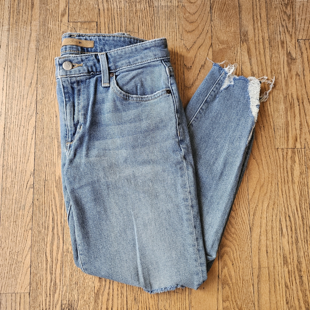Joe's Jeans Light Blue Cropped Jeans Size 26